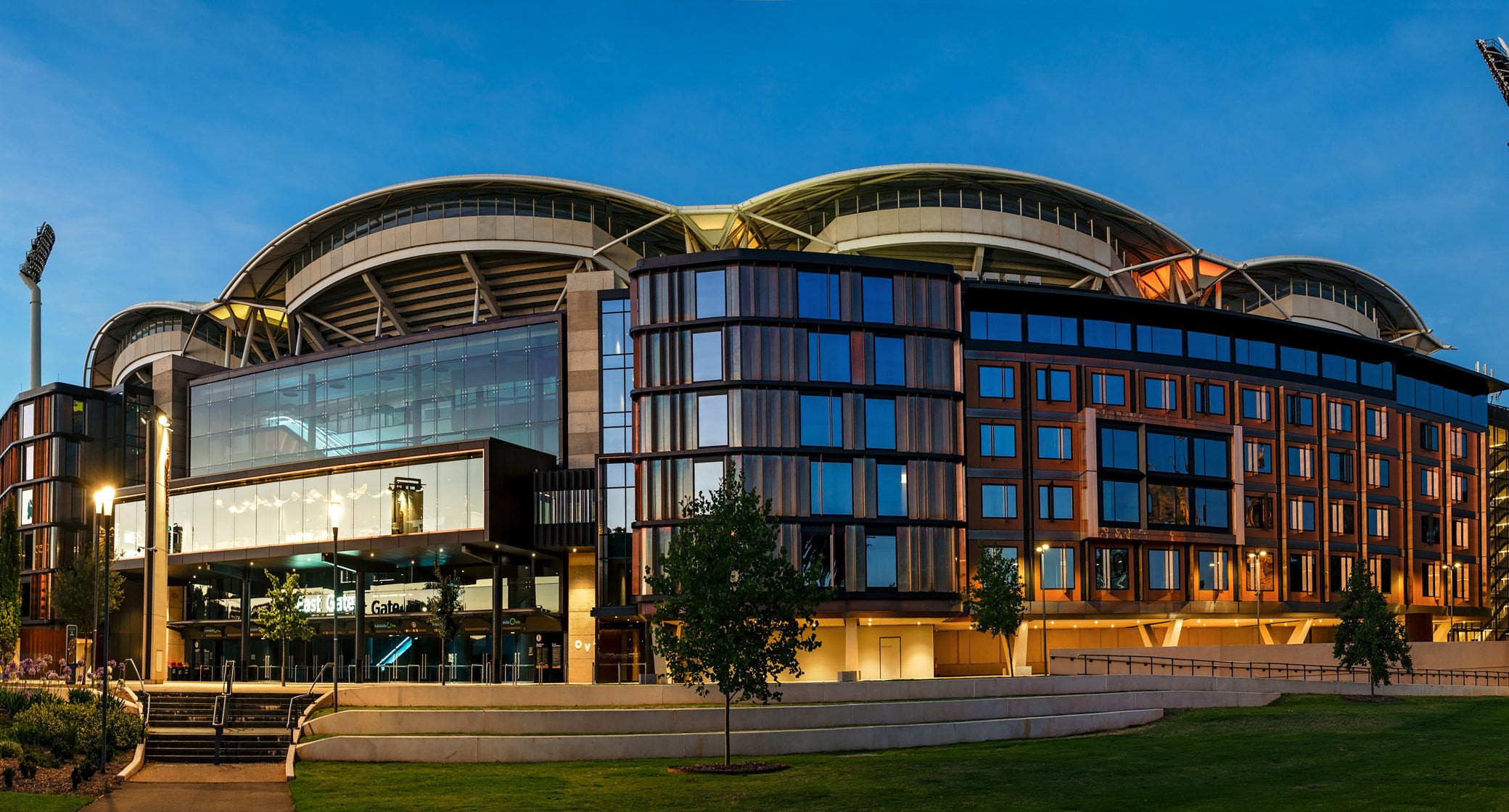Oval Hotel